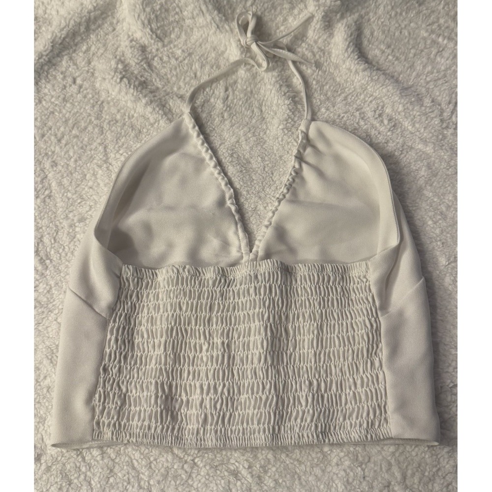 Kendall & Kylie White Halter Neck Crop Top Wm‎ S 70s Smocked Back Bachelorette - Picture 2 of 5